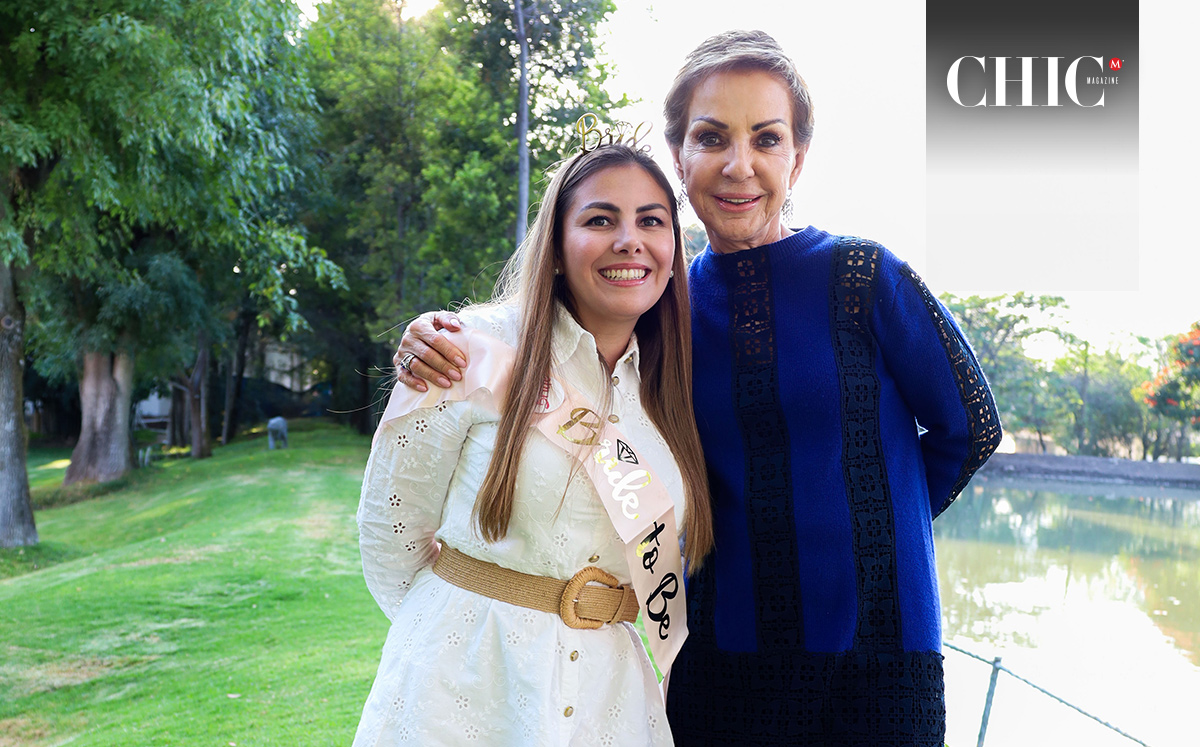 Gabriela Lara Camarena y Marta Sahagún