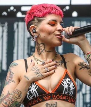 Conoce aquí las declaraciones de una amiga de Cazzu sobre la cantante (Instagram)