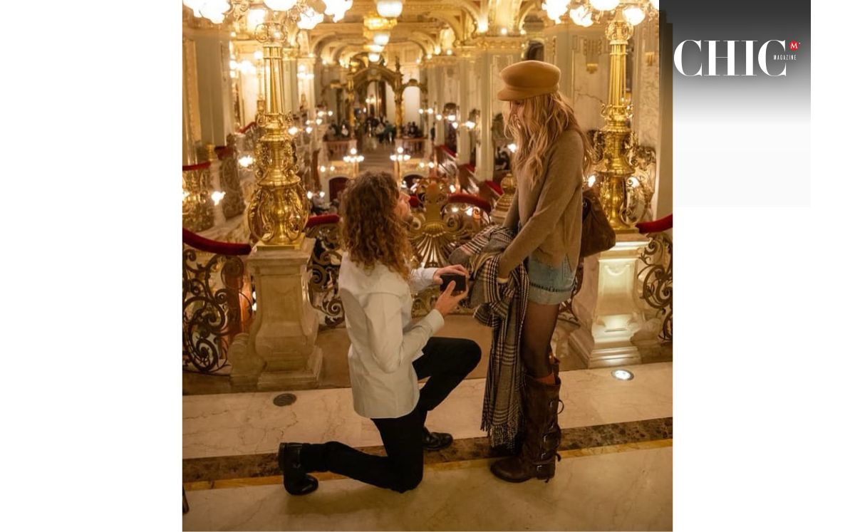 Justin Long pidiéndole matrimonio a Paris Jackson (Instagram)