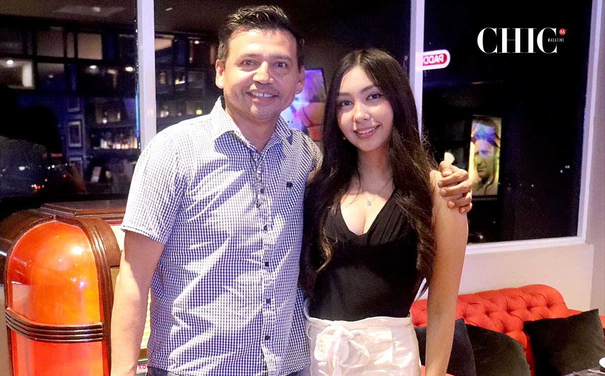 ADRIÁN MORENO Y MARÍA JOSÉ MORENO llegaron con sus mejores outfits al evento