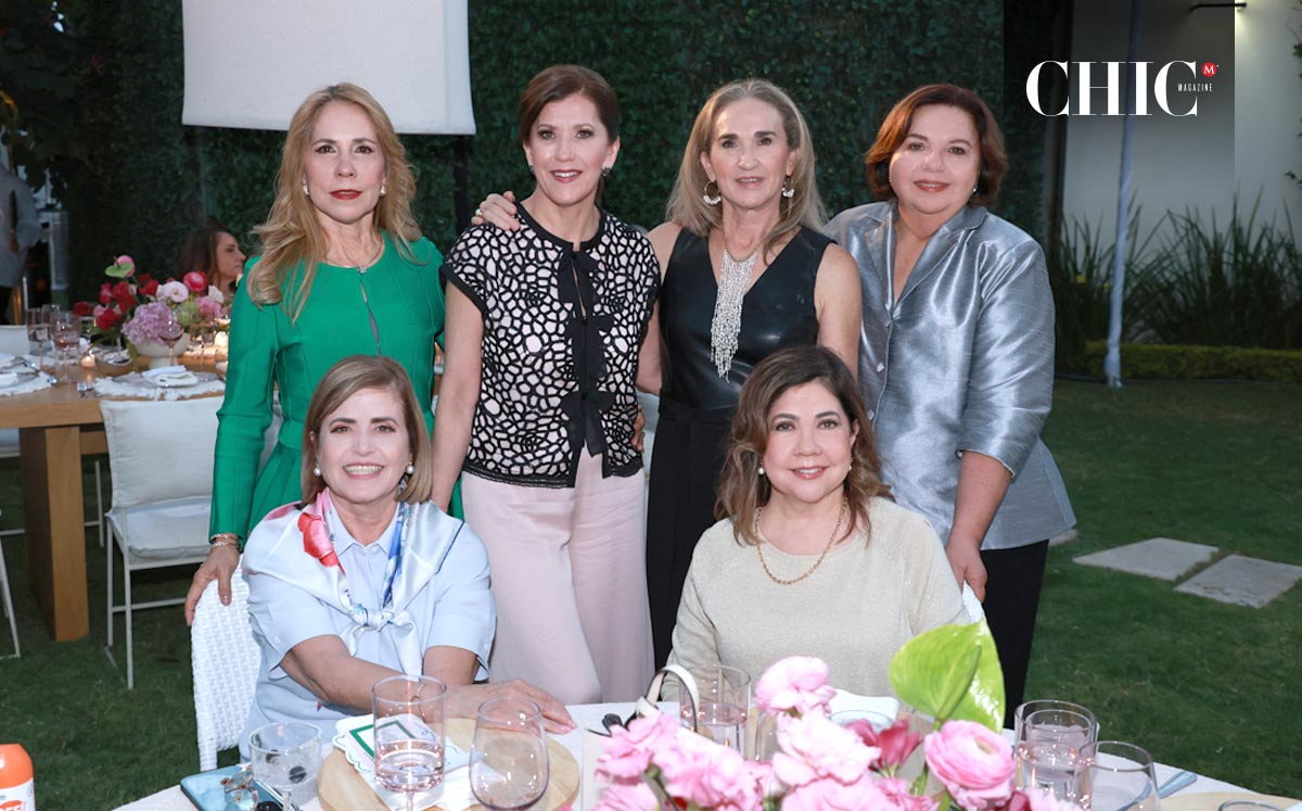 Liz, Palmira, Lizzy, Pily, Mila y Sifu