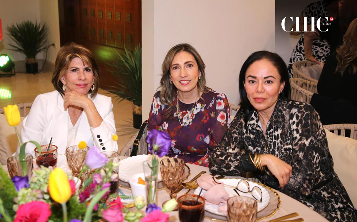 Marissa, Selina y Mar
