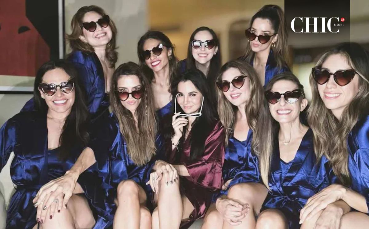 Martha Higareda en su exclusiva despedida de soltera con sus amigas (Instagram)