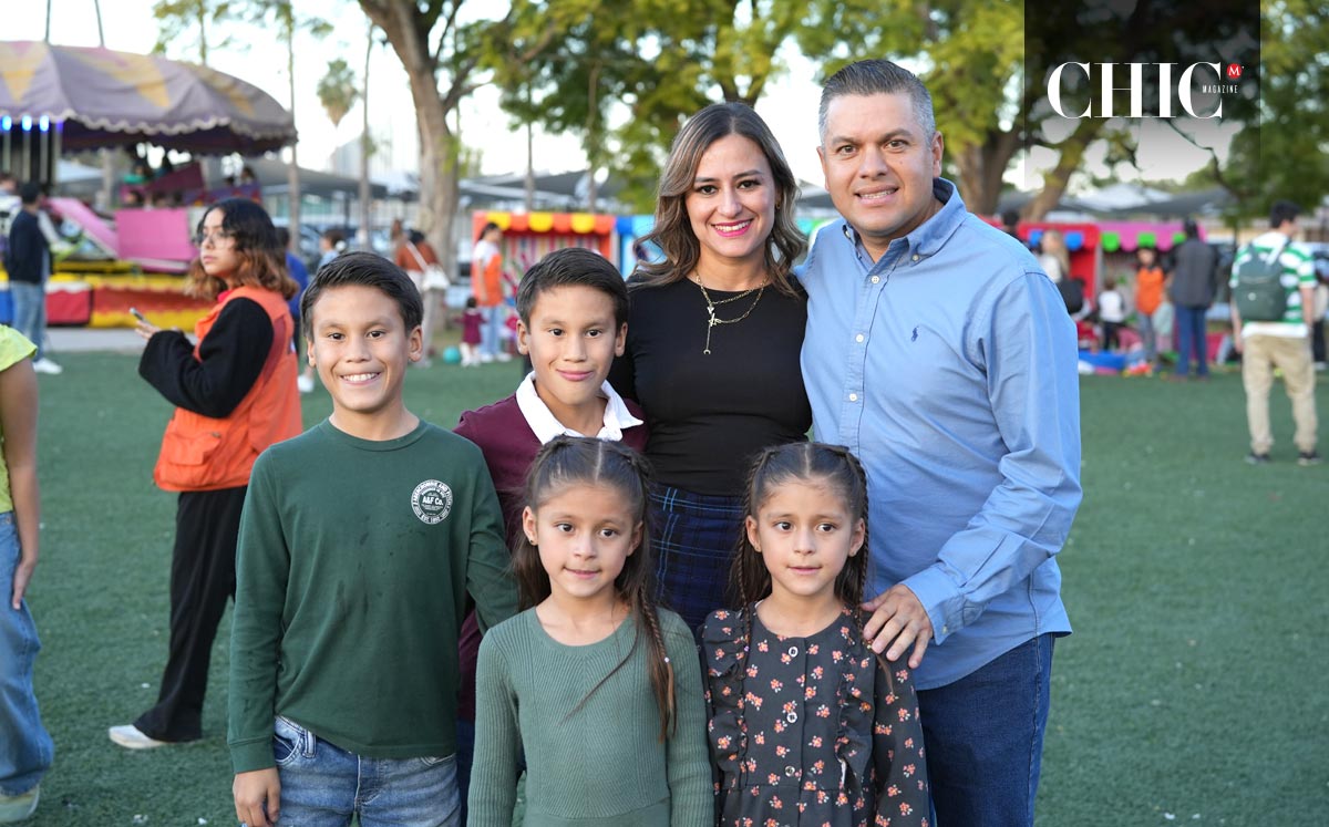Rodrigo, Roberto, Ana Sofía, Paulina, Eloísa y Roberto