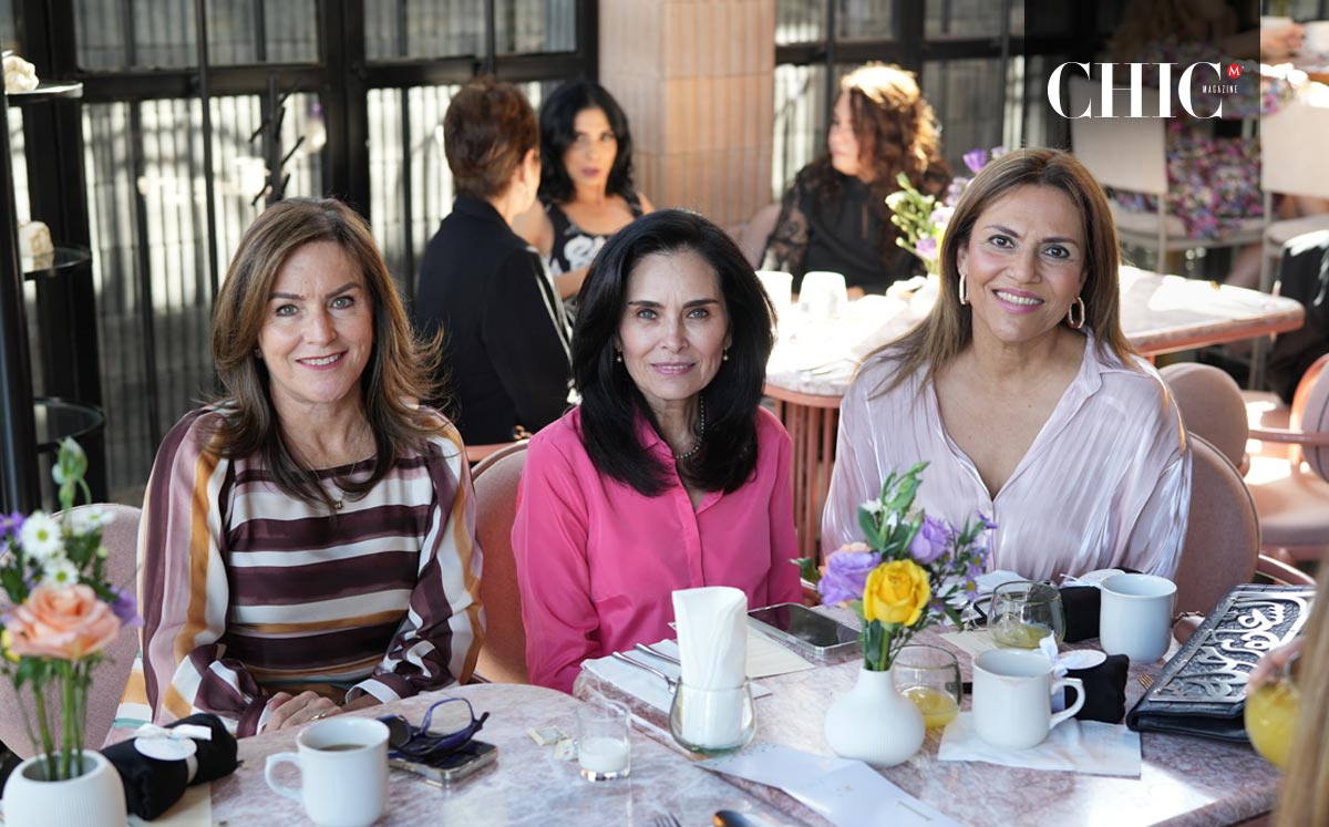 Verónica, Mónica y Lourdes