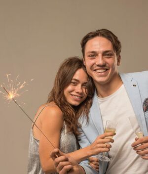 Regalos para tu pareja en Año Nuevo 2025 (Freepik)