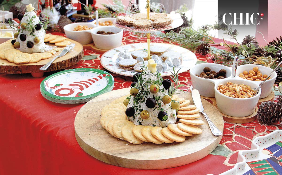 Las asistentes pudieron degustar de galletas, cacahuates y adorables pinos hecho de queso crema
