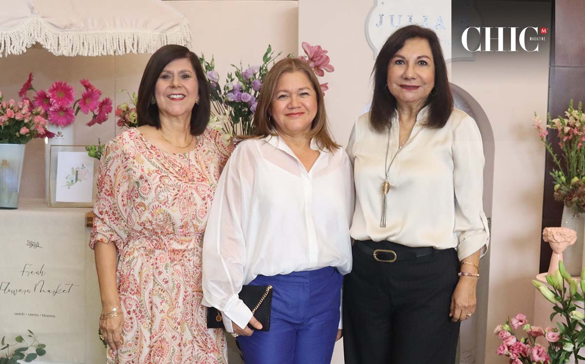 BERTHA ESPINOZA, NORMA REYNAGA Y MARTHA LLANES disfrutaron de una mañana agradable en tonos pastel