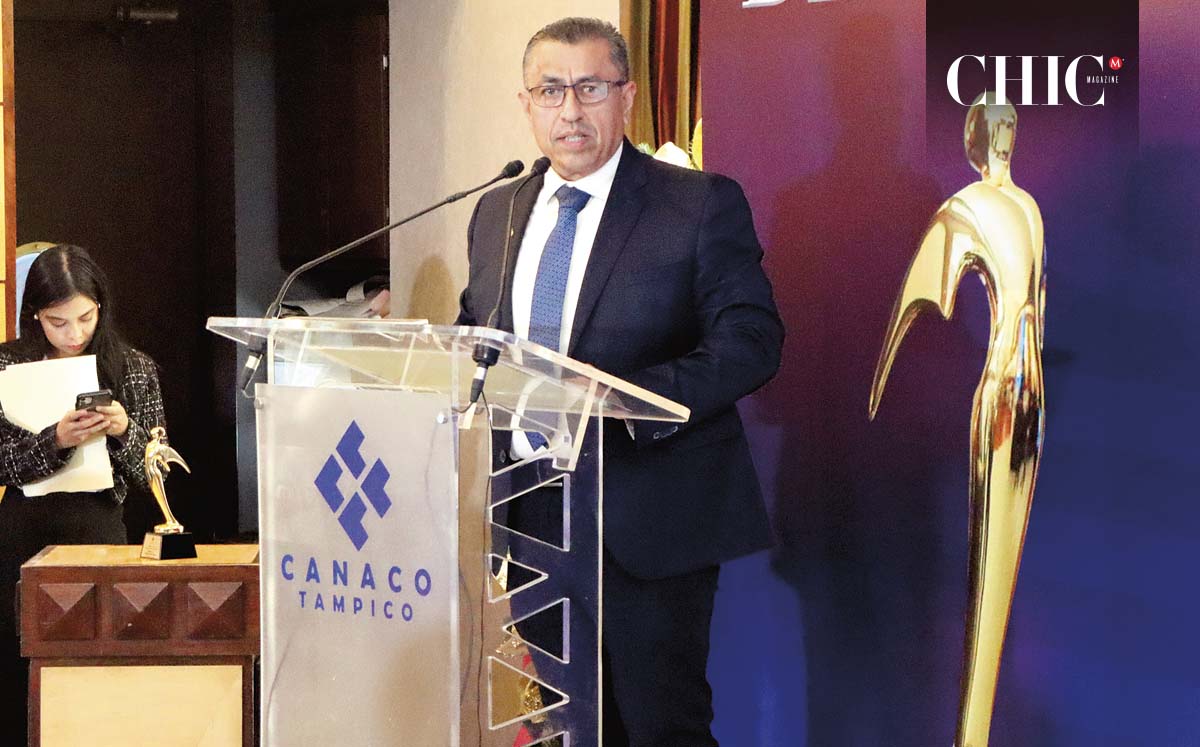 CARLOS MUÑOZ