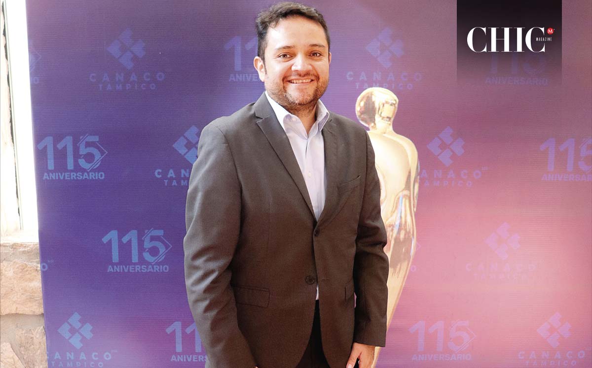 ÓSCAR FLORES