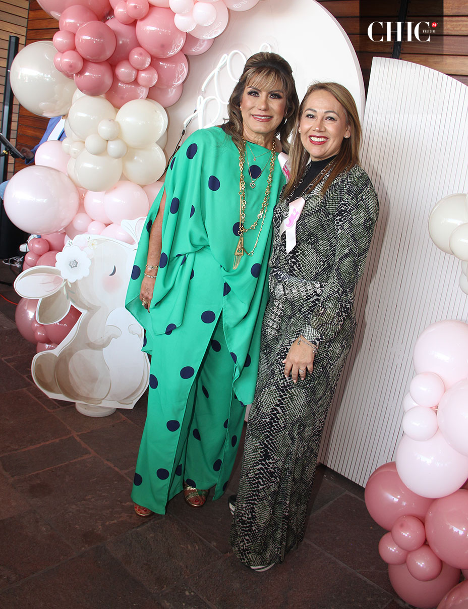 02 Marcela Alcalá y Yadira Macías