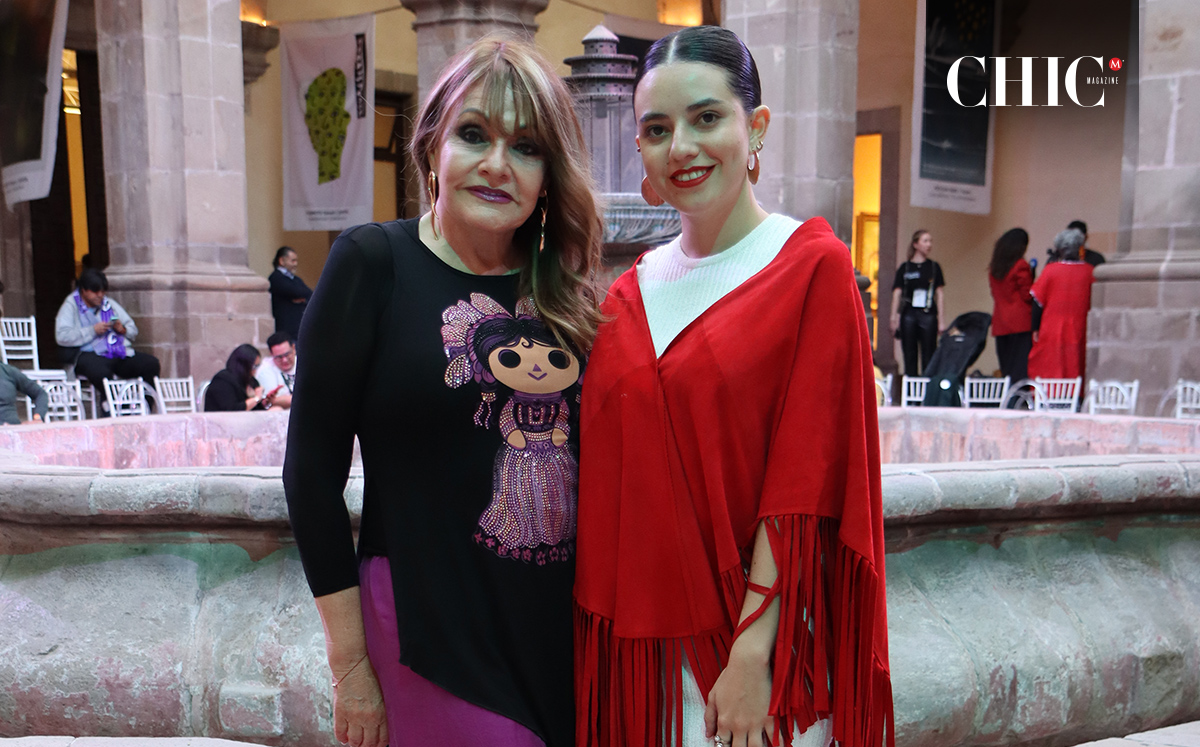 Gabriela Candelas y Natalia Lazcano