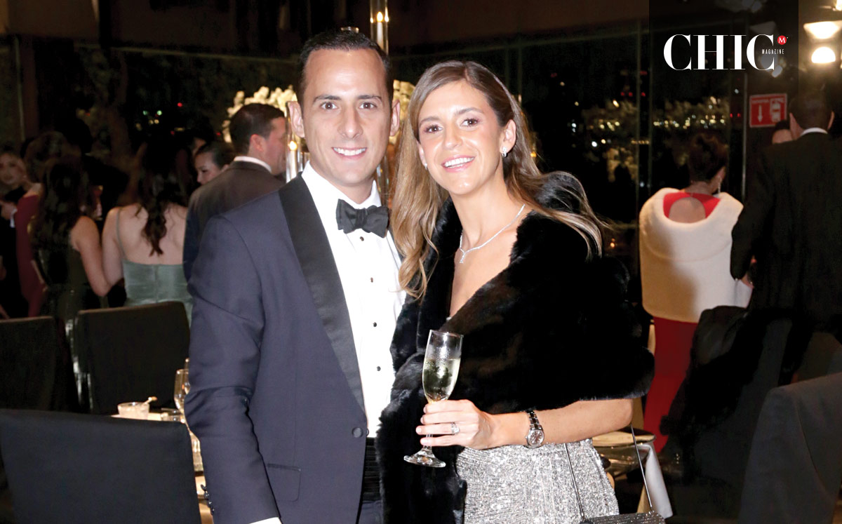 Alejandro Maiz y Daniela González