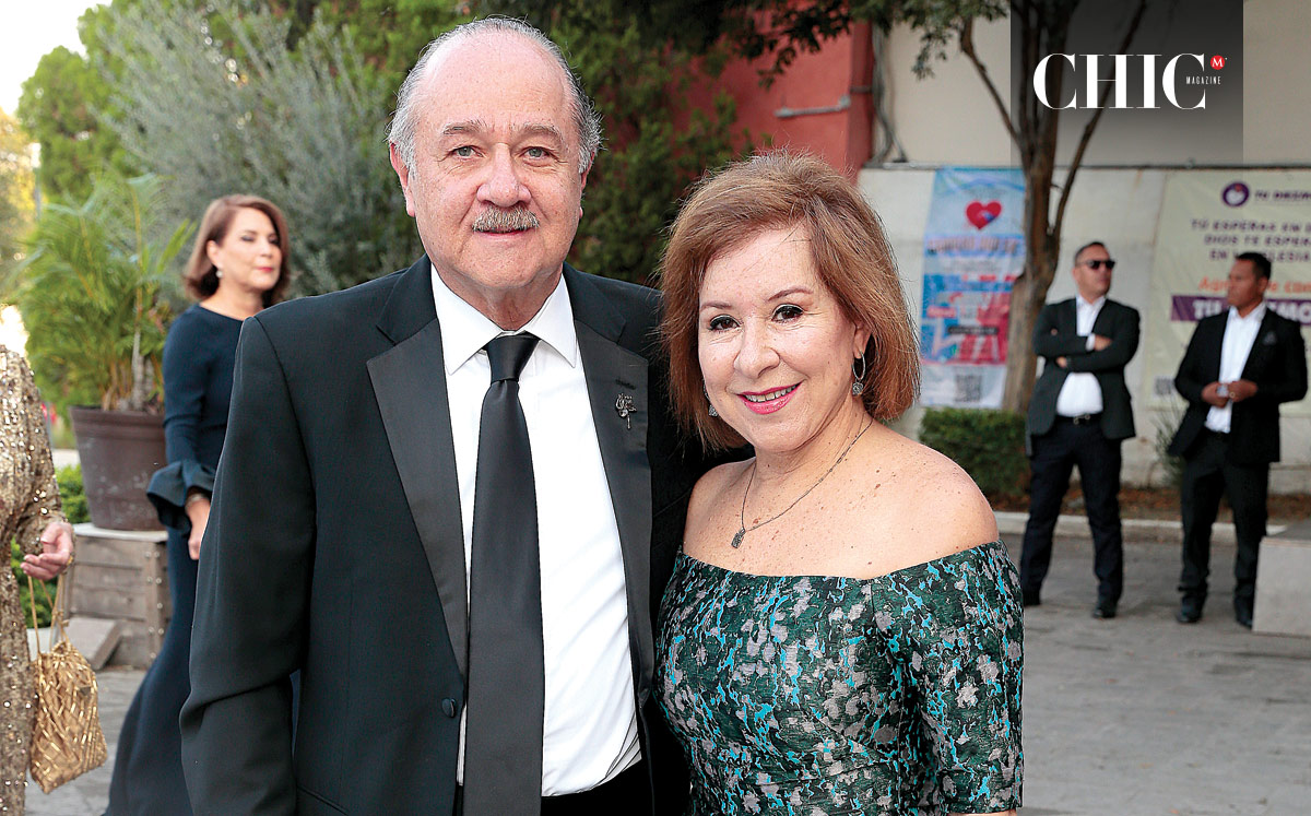 José Navarro Y Ofelia Treviño