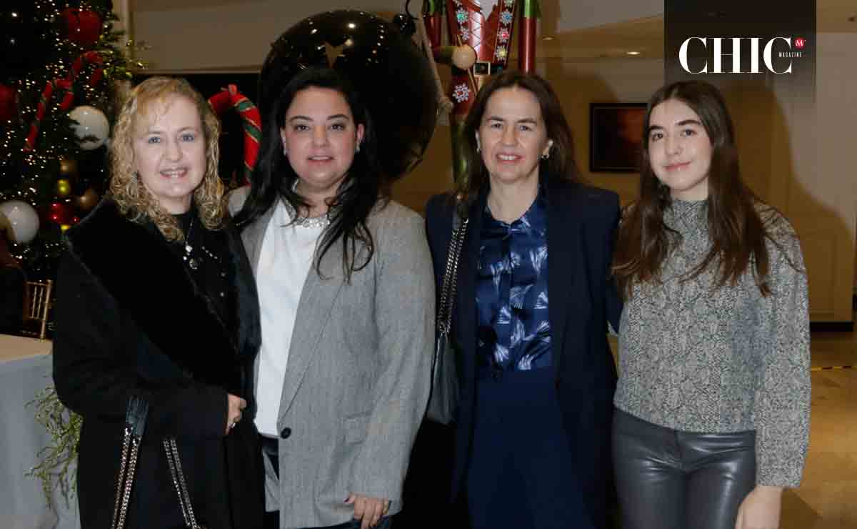 Lucía Ravizé de Morales, Lizzette Villarreal de Ravizé, Janeth Ravizé de Santos y Vanessa Santos / Fotos: Omar Valdez
