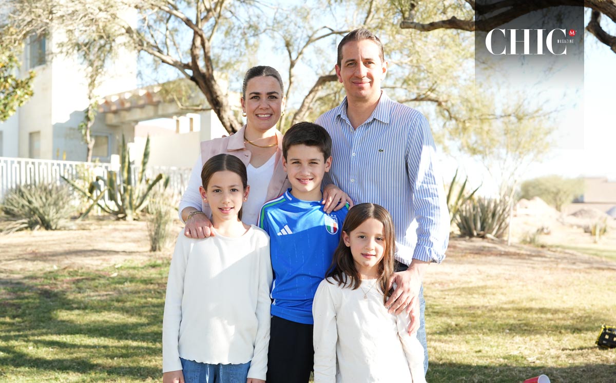 Andrea, Jorge, Regina, Ana Sofía y Jorge