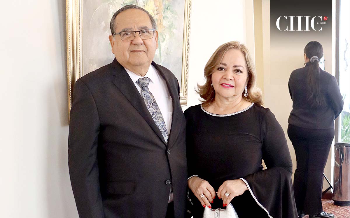 CARLOS GARZA Y GUADALUPE TREVIÑO llegaron puntuales al Casino Tampiqueño