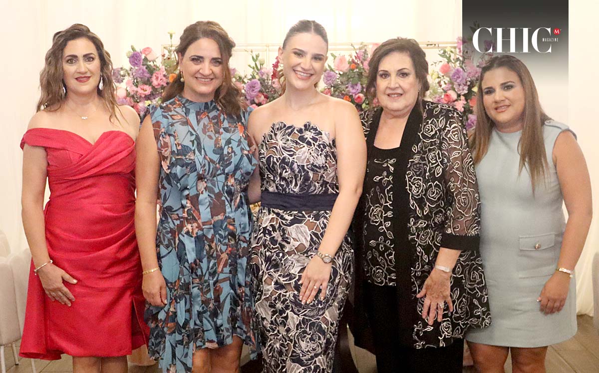 LISSET ZARZAR, GINA ZARZAR, GINA MANZUR, BLANCA BICHARA Y JESSICA ZARZAR llegaron puntuales al Club Campestre Tampico