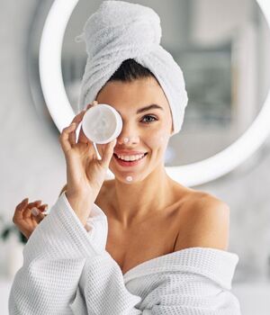 Hexyl-Retinol: Qué es y cómo usarlo para el cuidado de la piel (Foto: Freepik)