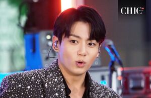 Jungkook aparece con quemaduras en los brazos (Getty Images)