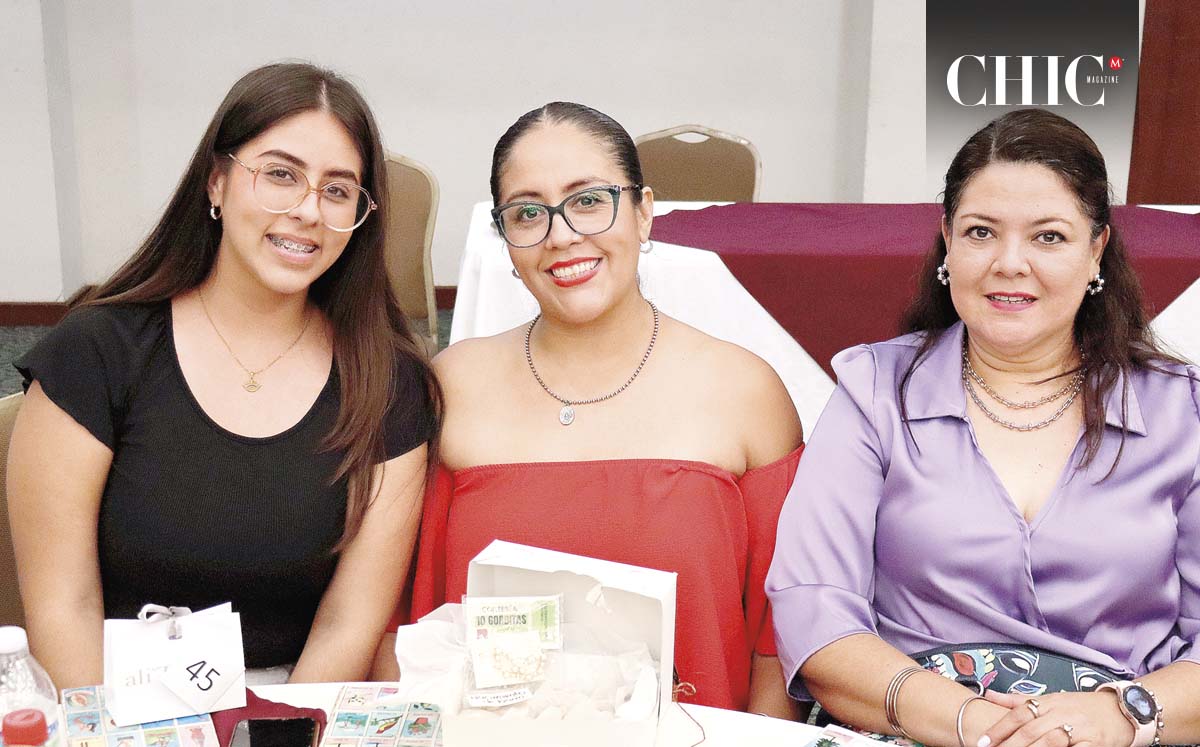 DEINA GONZÁLEZ, PERLA GONZÁLEZ Y OLIVIA ALFARO llegaron puntuales al Hotel Posada de Tampico