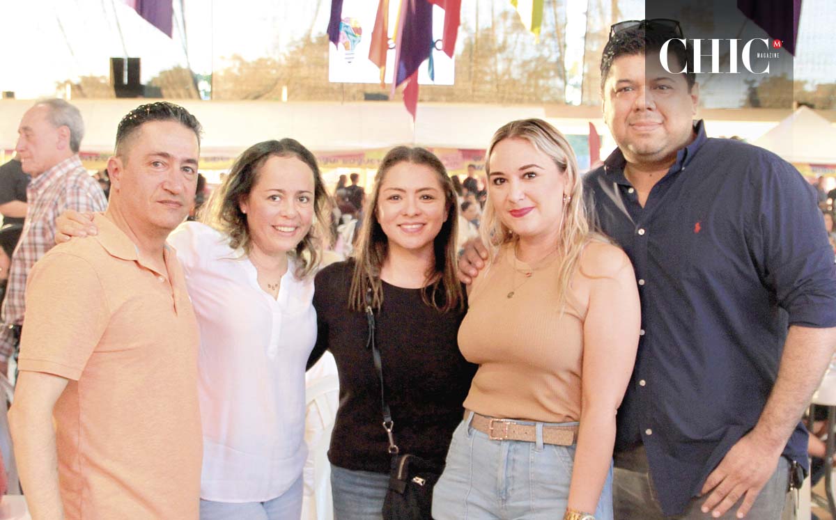 IZHAR GONZÁLEZ, LUCERO LÓPEZ, JOCELYN TORAL, INGRIT SIORDIA Y NELAYK DOMINGUEZ llegaron puntuales a la kermés del ICT
