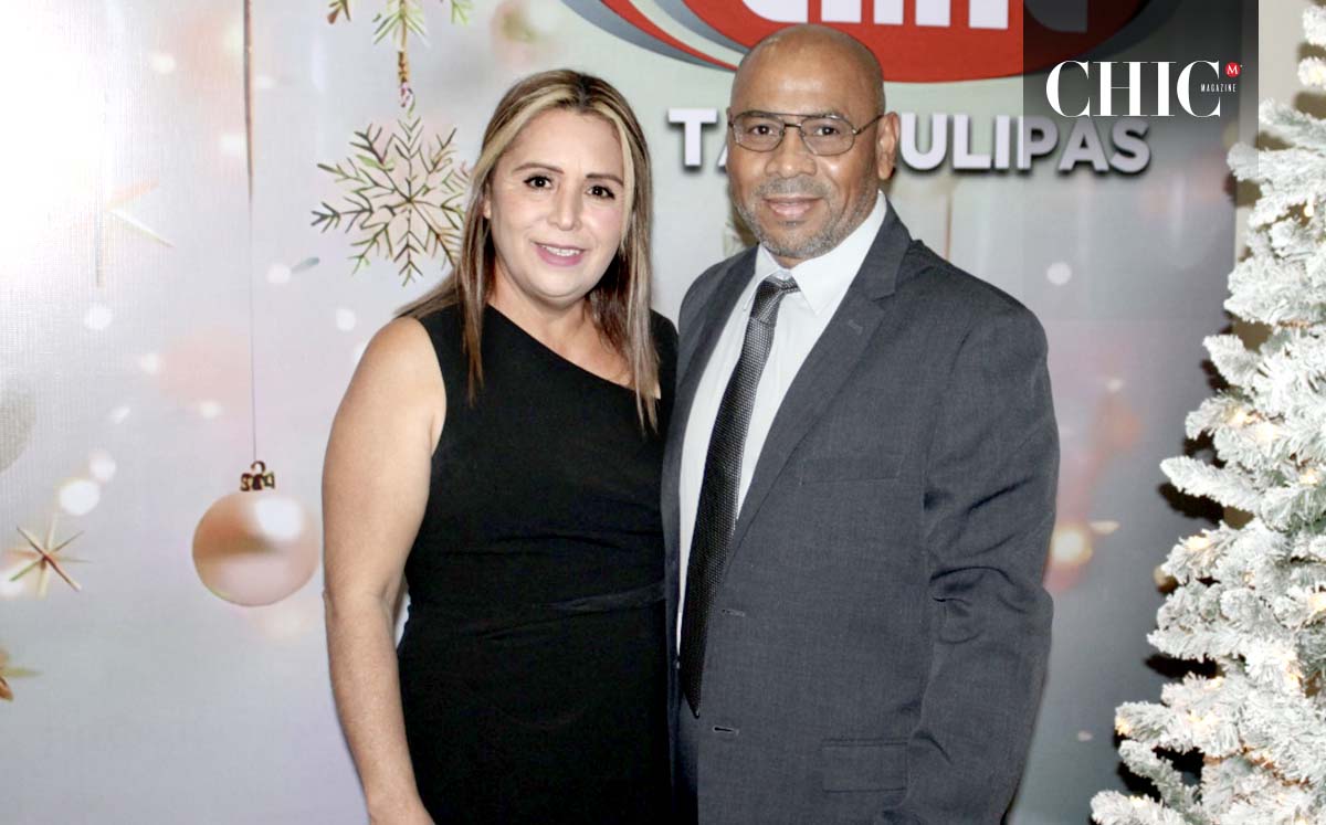 NORMA RIVERA Y TIMOTEO VICENCIO VALENTE celebraron de una gran posada navideña
