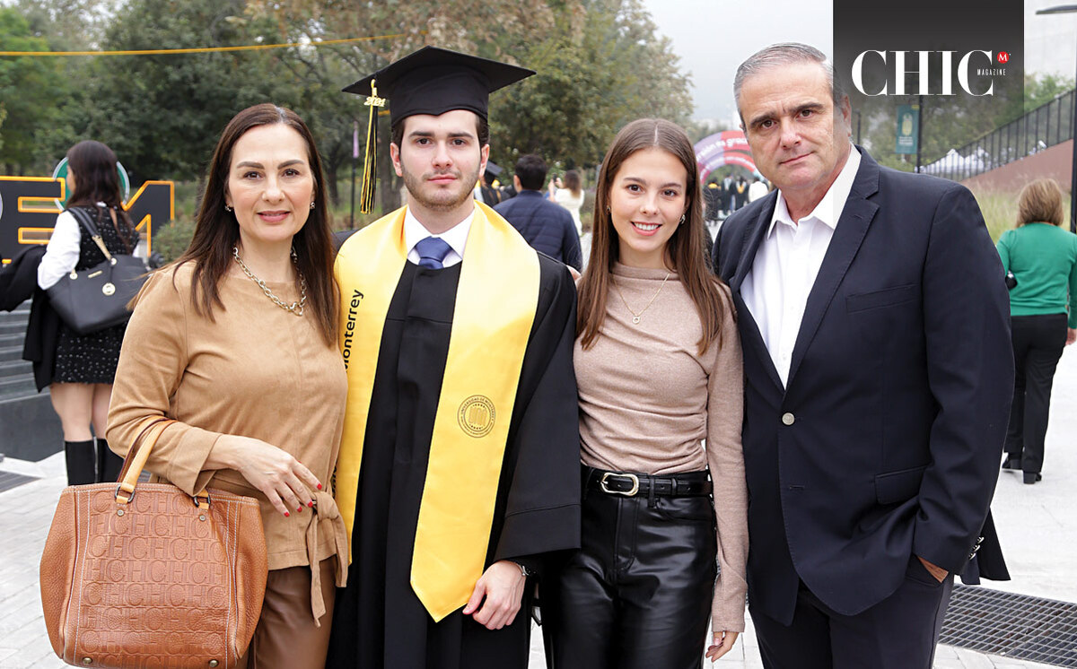 Arabela Reyes, Pablo Martínez, Daniela Martínez y Pablo Martínez