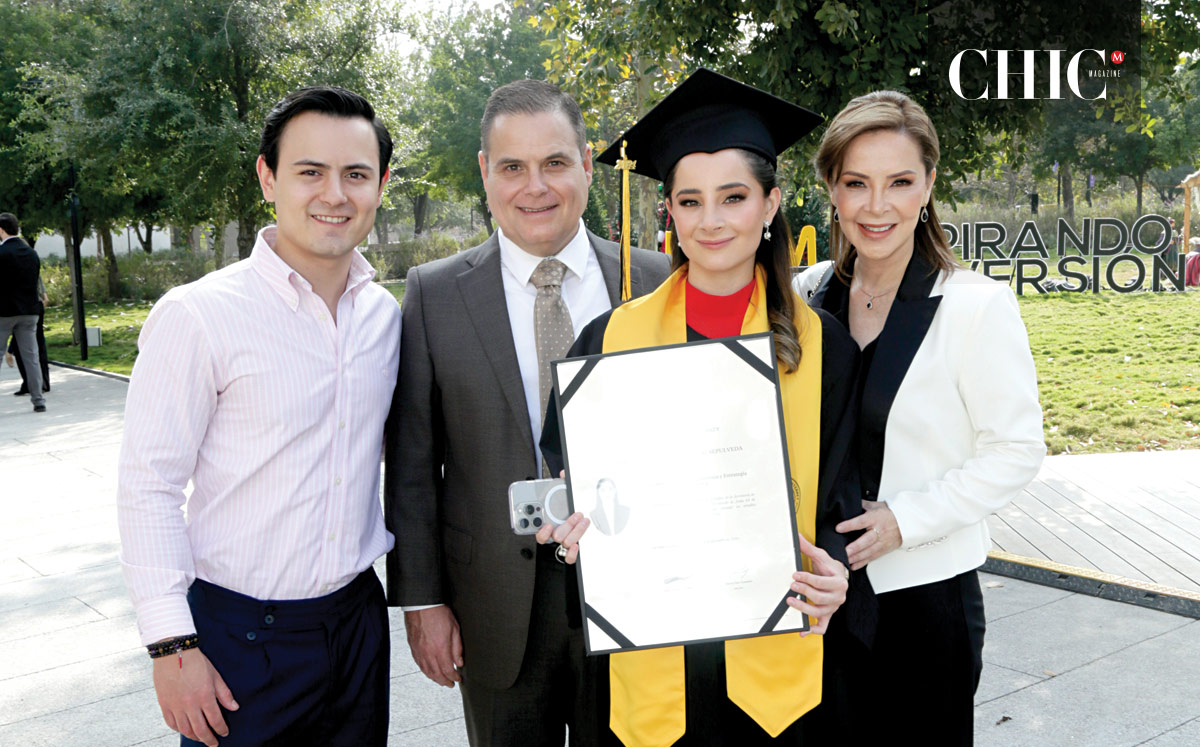 Eduardo Villarreal, Eduardo Villarreal, Carla Villarreal y Carla Sepúlveda de Villareal