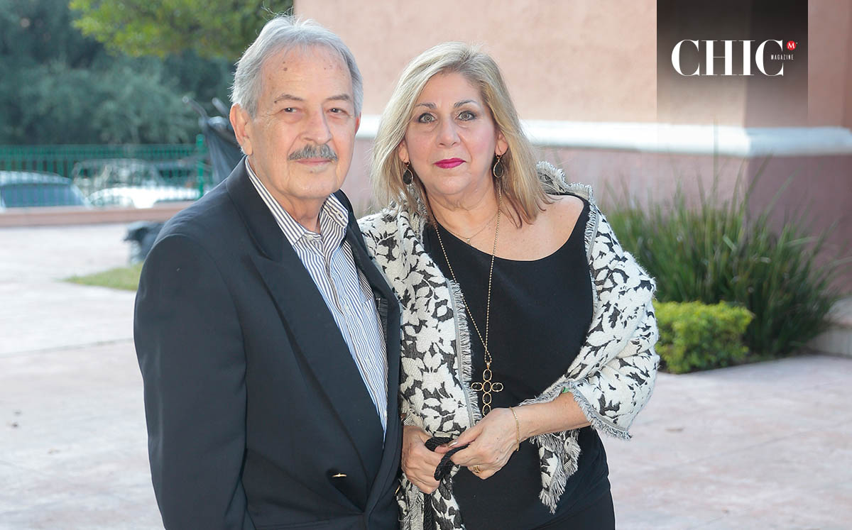 Pedro De la Garza y Martha Osuna