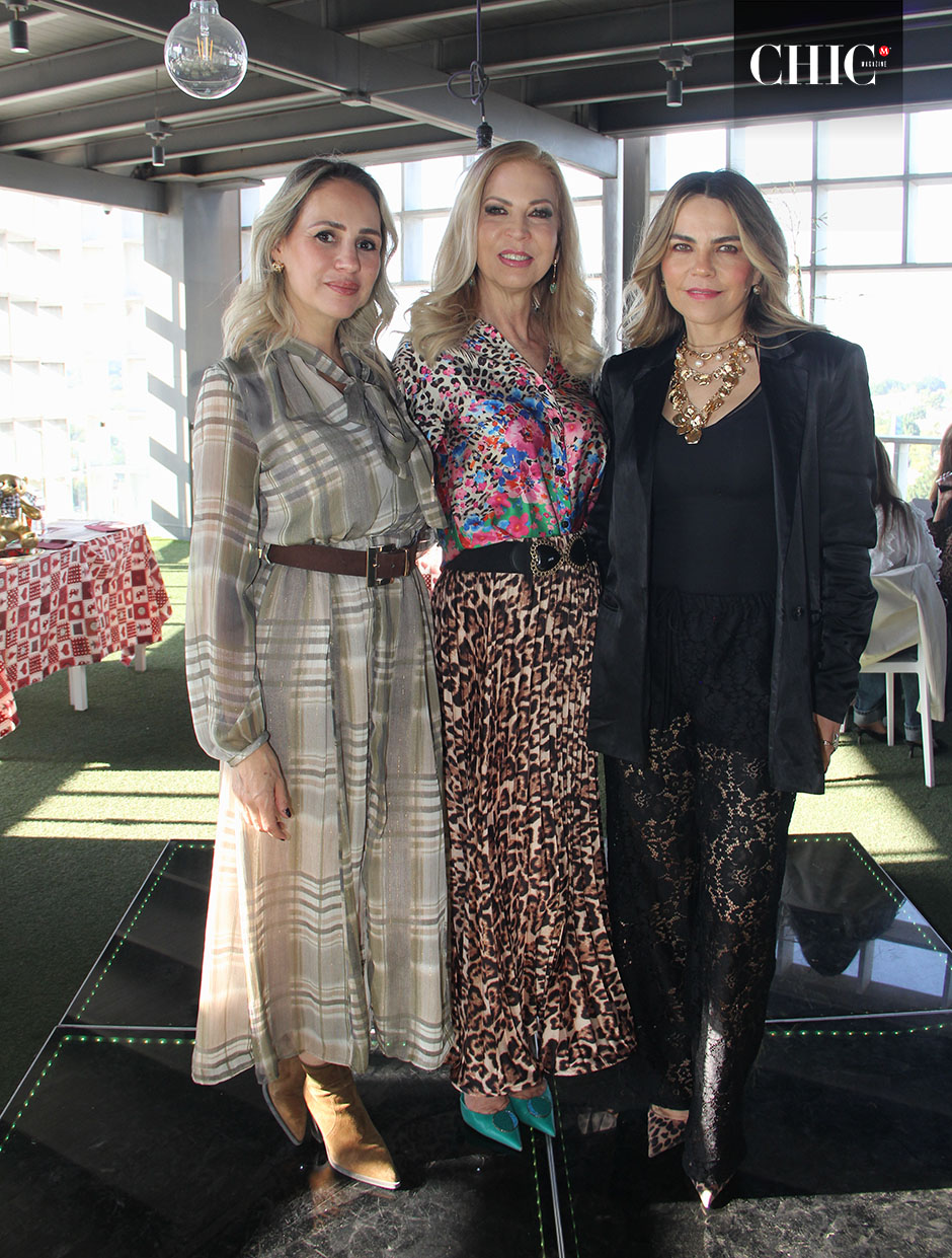 Esthela Cueva, Patricia Calles y Celina Jáuregui.