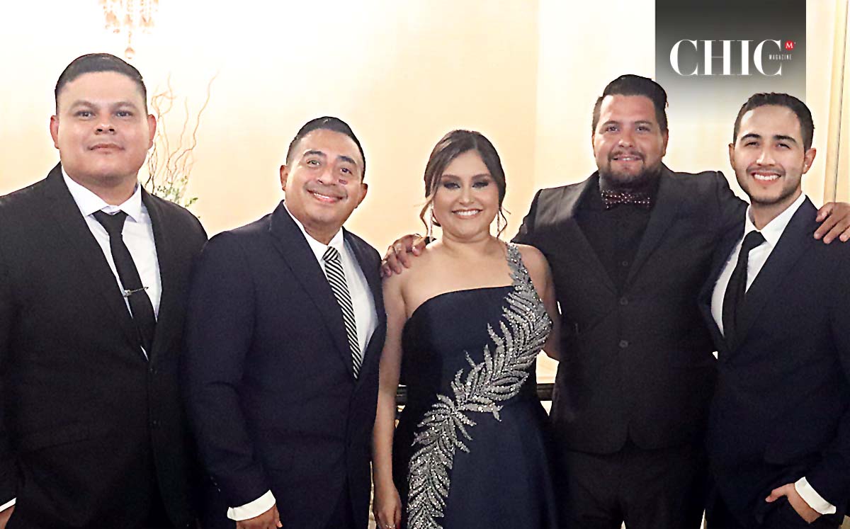 Invitados de la boda disfrutaron de la decoración de Hello Leonarda