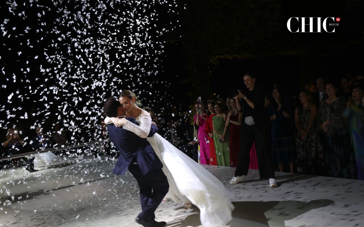 Los ahora esposos tuvieron un primer baile al ritmo de la canción Qué Más Puedo Pedir, de Carin León / Foto: Jesús Ballesteros
