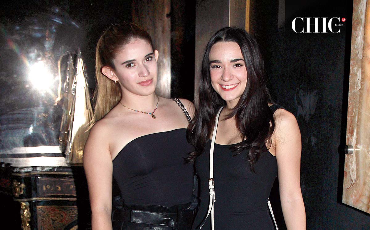 CAROLINA RIVERA Y MARIEL ABUD felices de celebrar el Año Nuevo