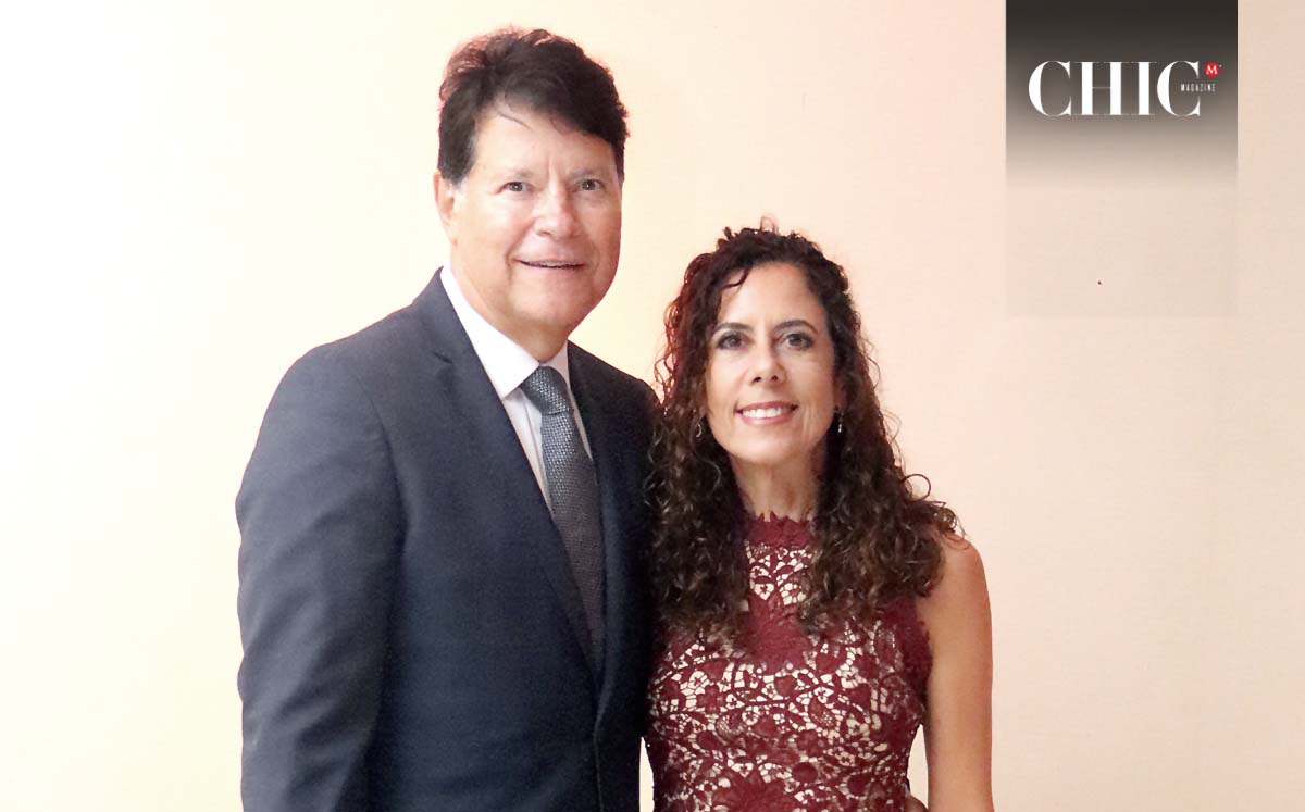 ELISEO TREVIÑO Y REBECA DE TREVIÑO nos regalaron sus mejores sonrisas