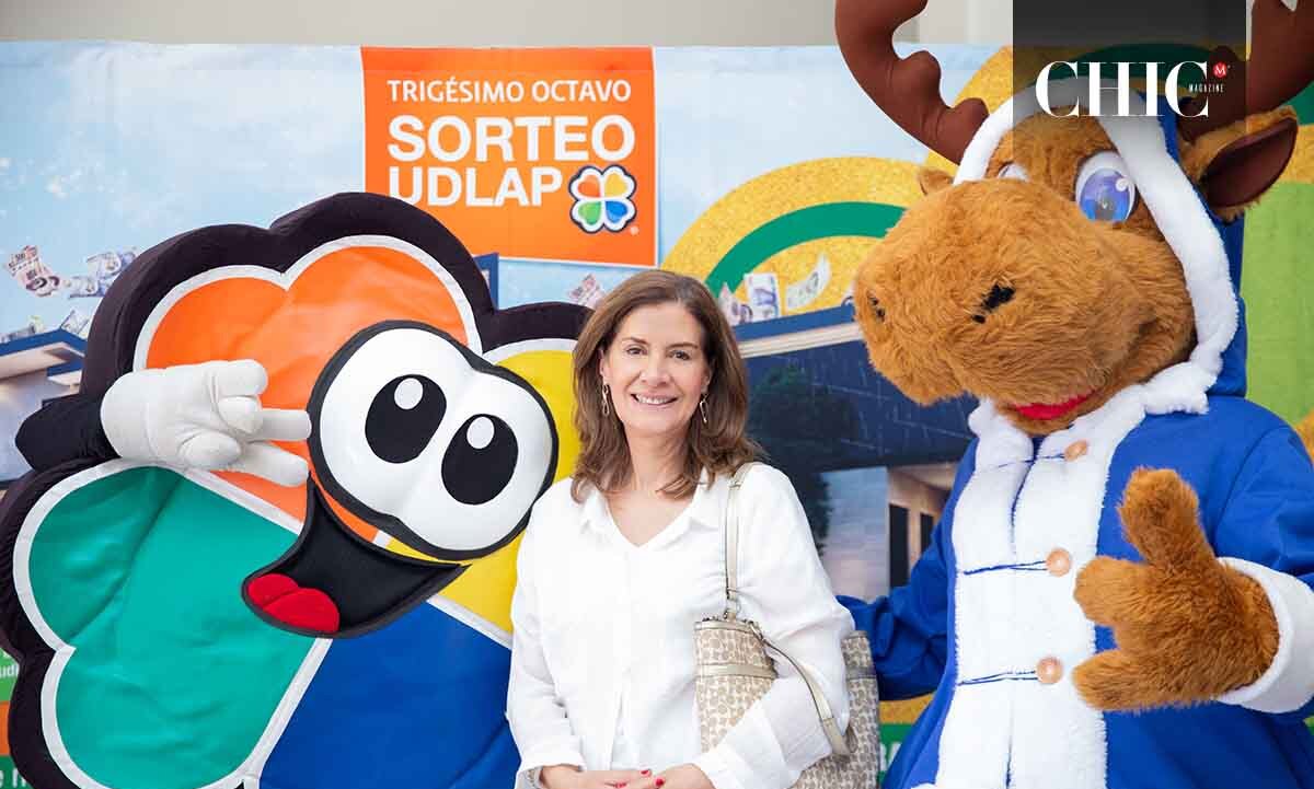 Mónica Mendoza