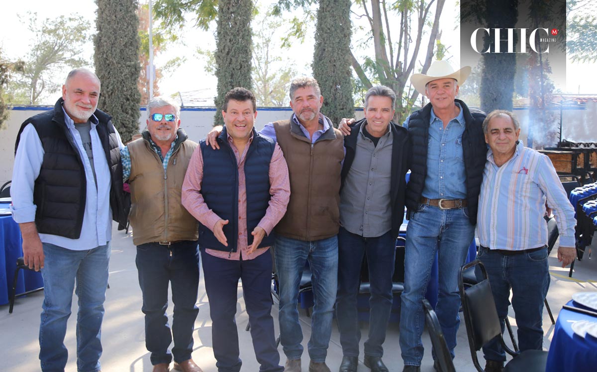 Eduardo, Mauricio, Tim, Mauricio, Eduardo, Fernando y Héctor
