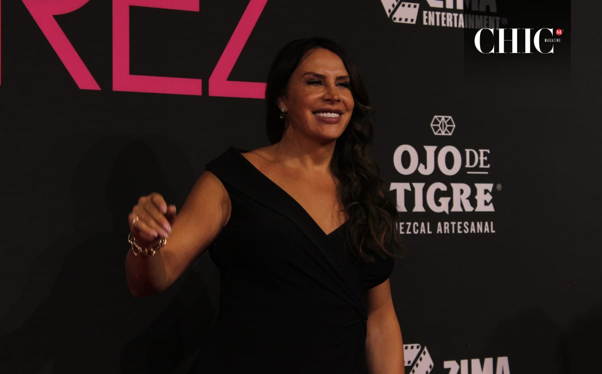 Karla Sofía Gascón en la alfombra roja de Emilia Pérez en México (Leslie Flores)