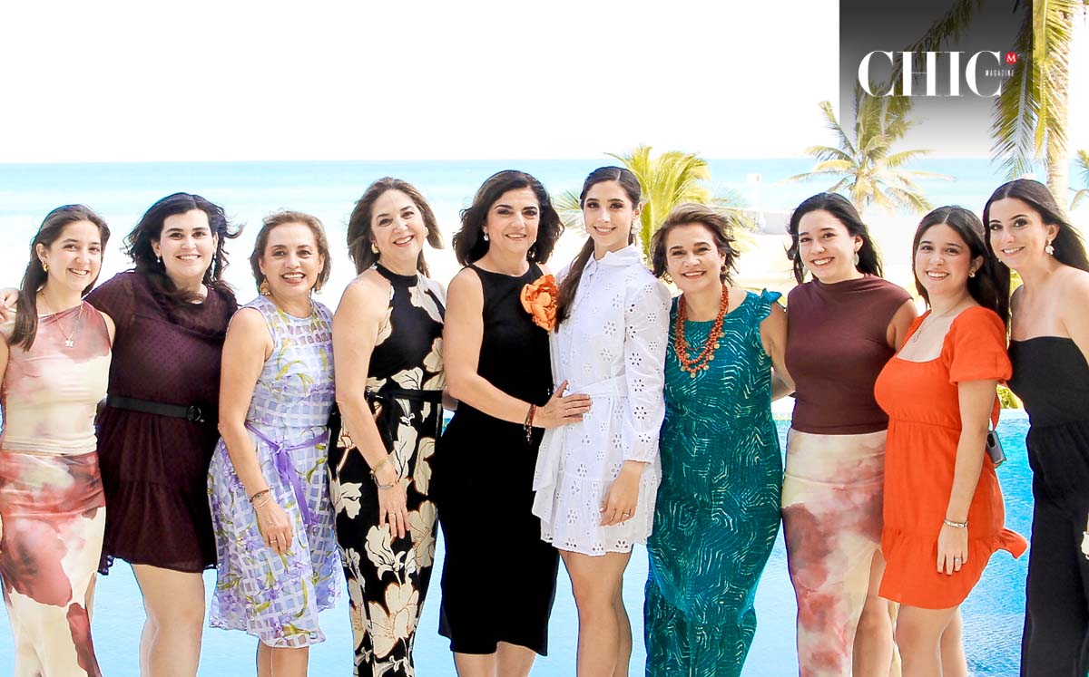 ANA LUCÍA MADERO acompañada con sus invitadas disfrutaron de un menú buffet y de una extensa mesa de postres con tartaletas y pasteles