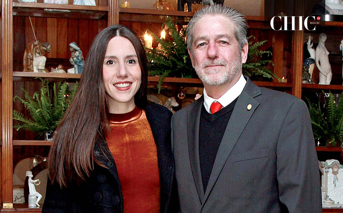 ANDREA MEZA junto a GERMÁN MEZA quien le pidió a los padres de María que representara al club