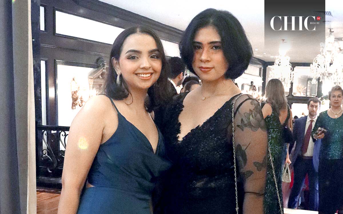 ANDREA SERMENT Y VICTORIA MIRANDA disfrutaron de un delicioso catering y refrescantes drinks