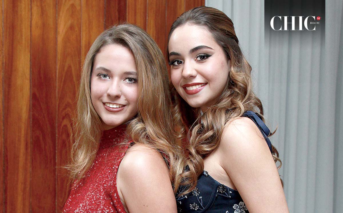 MARIFER GUTIÉRREZ estuvo muy feliz junto a NATALIA FERNÁNDEZ la reina saliente del Casino Tampiqueño