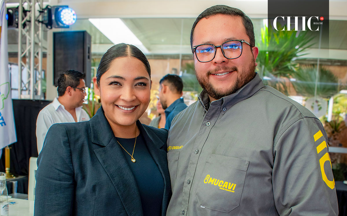 Roberto González y Mónica Villegas (Braulio García)