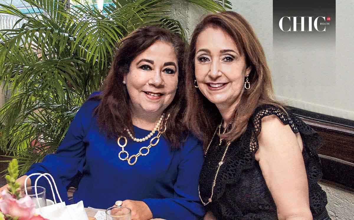 BÁRBARA GARFIAS Y MINERVA LÓPEZ degustaron de un exquisito pastel azteca