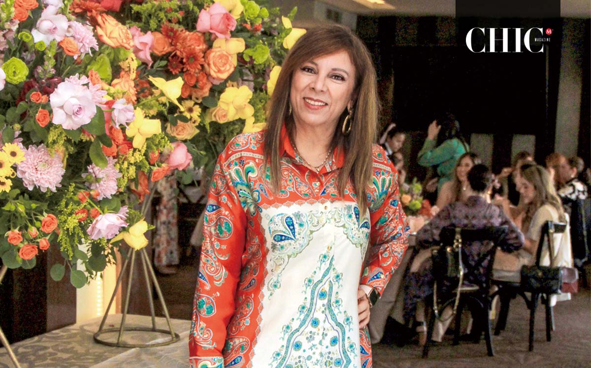OLGA VALLADARES nos regaló su mejor sonrisa en la despedida de soltera de MÓNICA ZAPIÉN