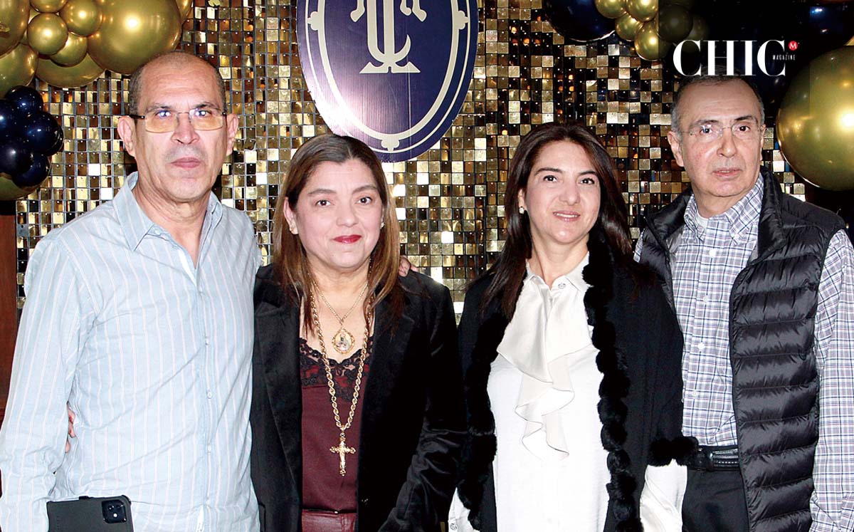 PRAXEDIS SOLIS, DIANA FERNÁNDEZ, LORENA VAZQUEZ Y GONZALO BALDIT llegaron puntuales a la celebración del Casino Tampiqueño