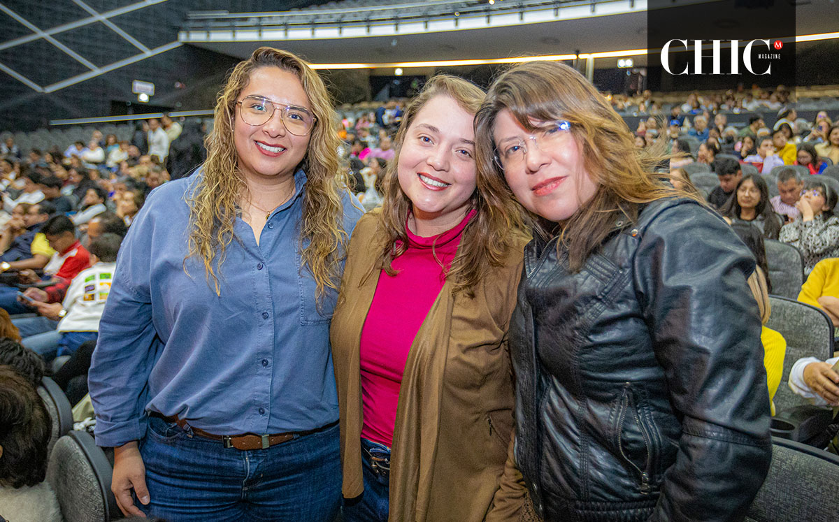 Paulina Granados, Paula Rey Vannesa Sandoval (Edgar Segura)