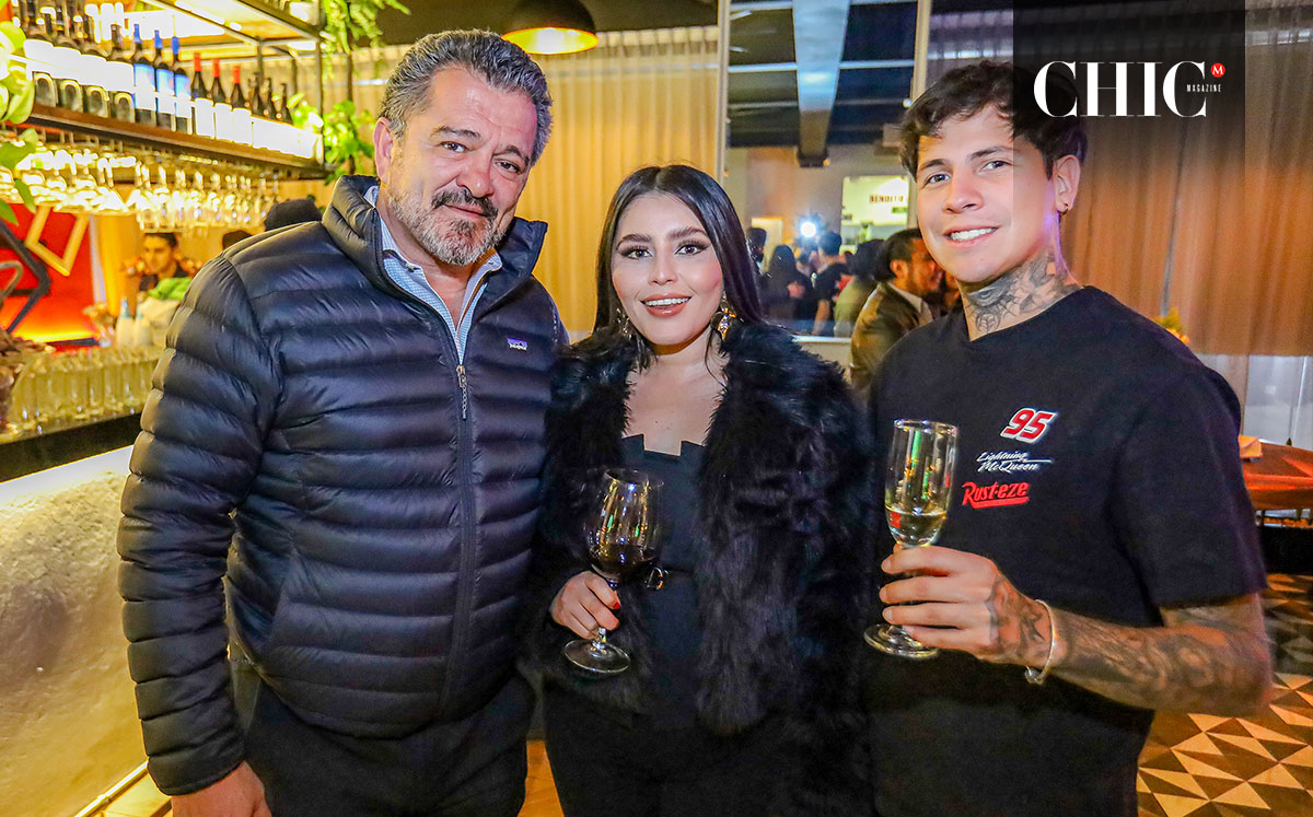 Carlos Hermosillo, Josselin Bo y Ashel Vega (Edgar Segura)