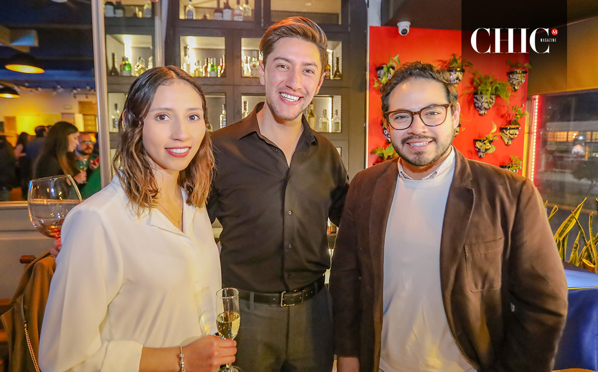 Gabriela Zavala, Hugo Santillán e Irving Gutiérrez (Edgar Segura)