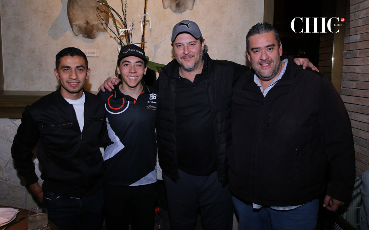 Juan, Christian, Roberto y Agustín